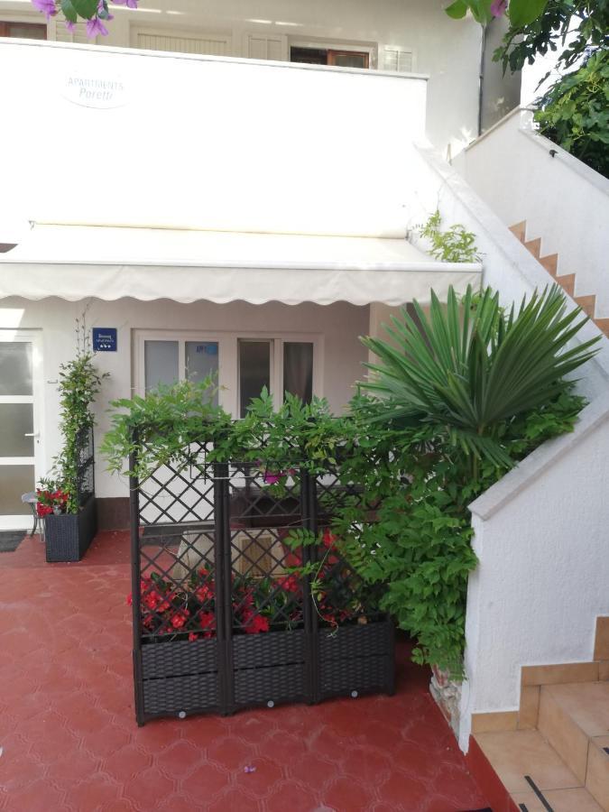 Apartments Poretti For 2,In Center Parking Free In The Yard,6 Min Beach Walk Rovinj Luaran gambar