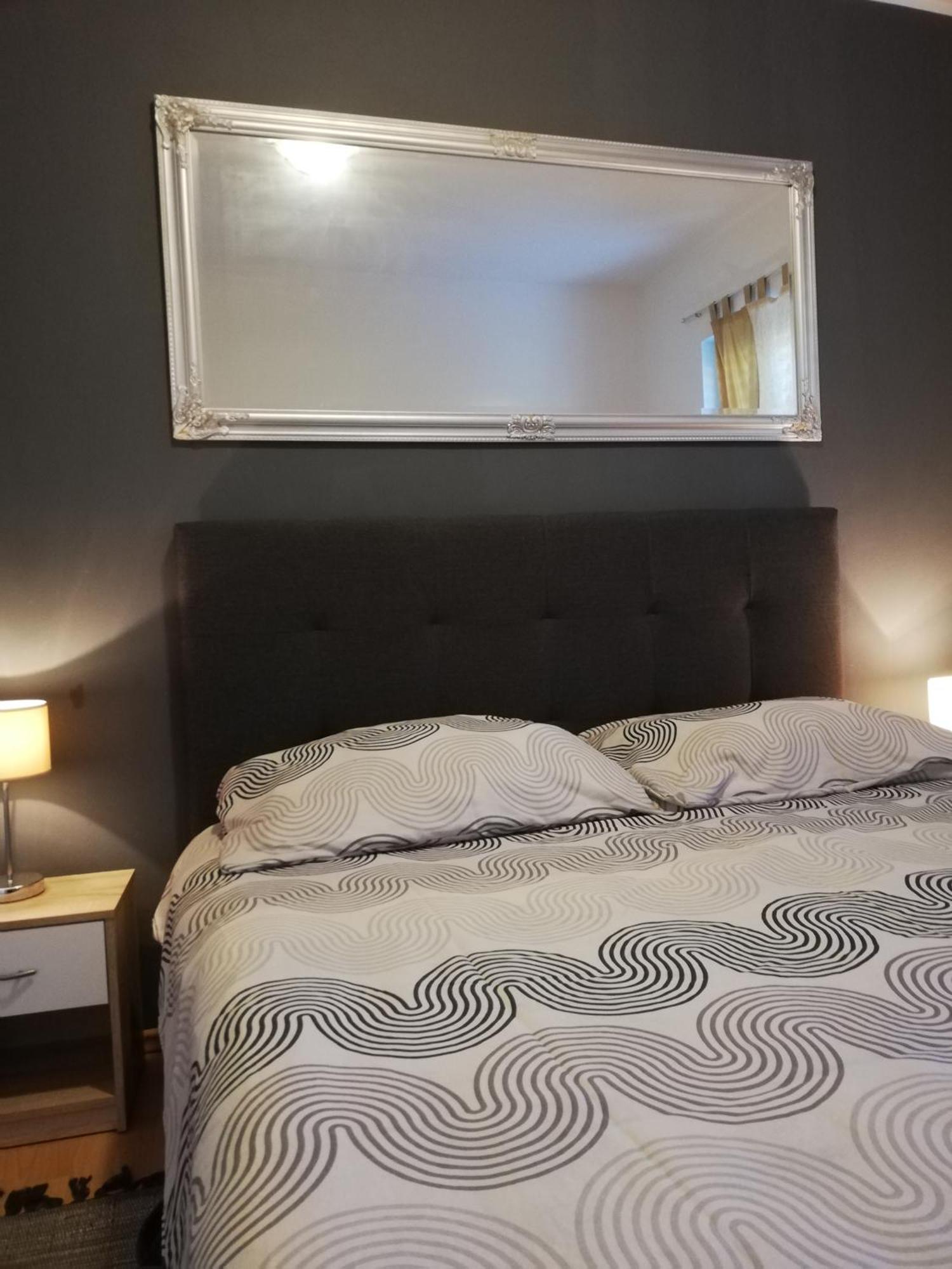 Apartments Poretti For 2,In Center Parking Free In The Yard,6 Min Beach Walk Rovinj Luaran gambar