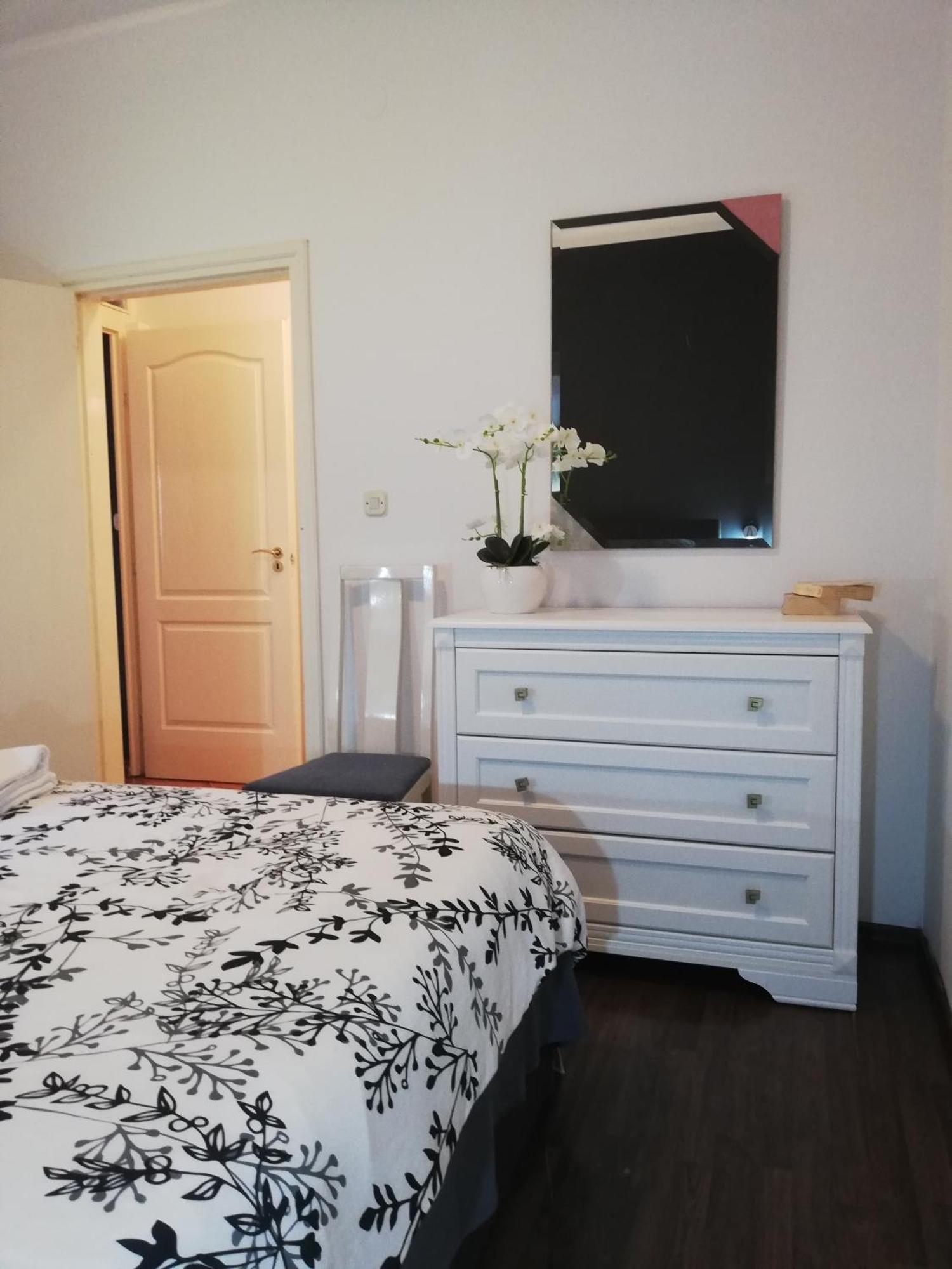 Apartments Poretti For 2,In Center Parking Free In The Yard,6 Min Beach Walk Rovinj Luaran gambar