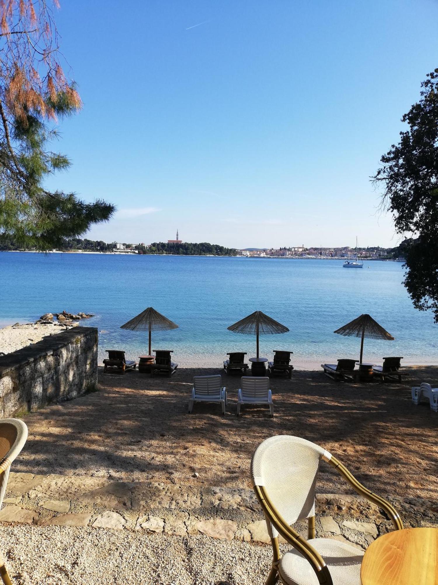 Apartments Poretti For 2,In Center Parking Free In The Yard,6 Min Beach Walk Rovinj Luaran gambar