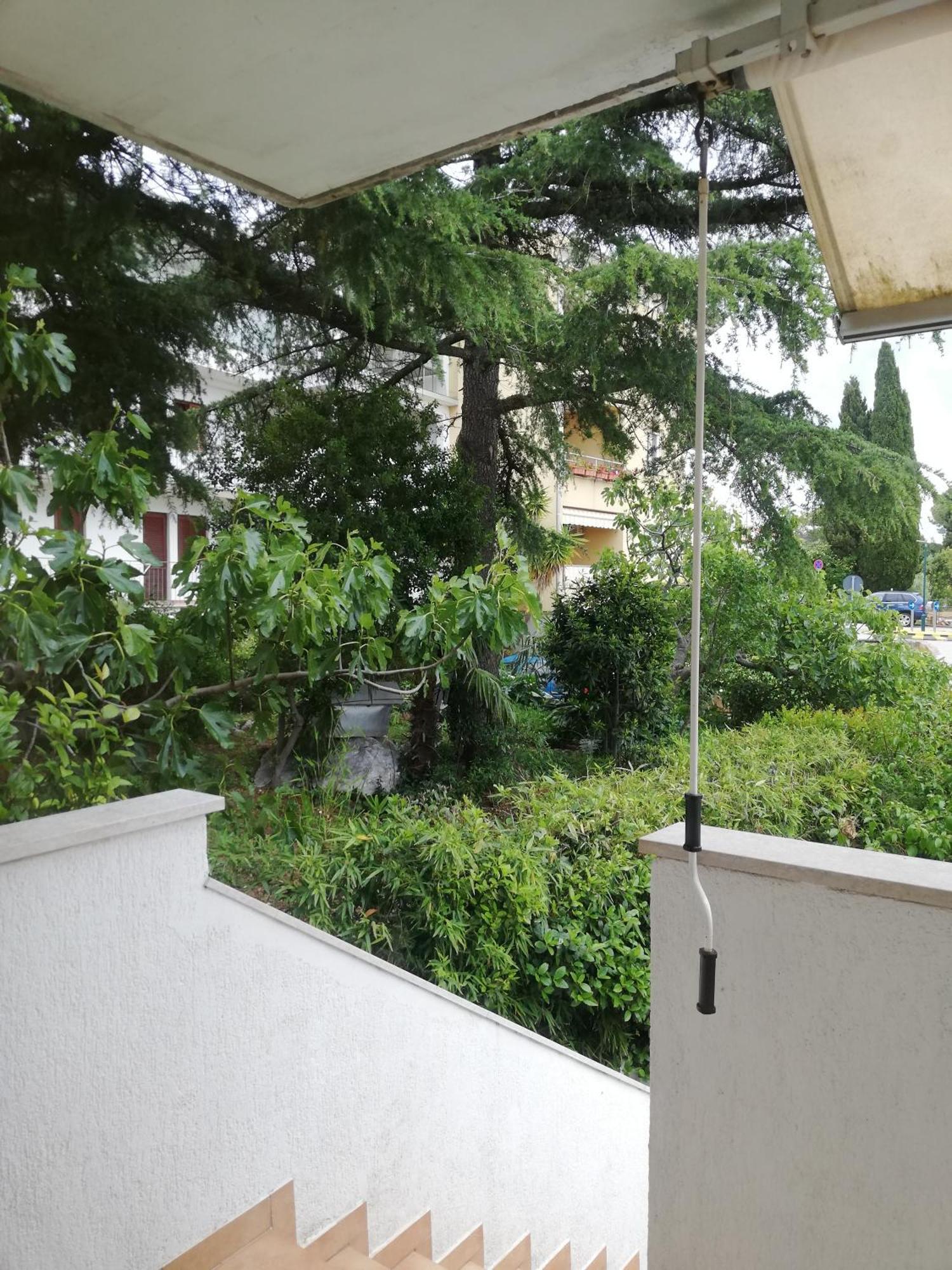Apartments Poretti For 2,In Center Parking Free In The Yard,6 Min Beach Walk Rovinj Luaran gambar